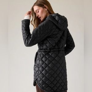 WHISPER FEATHERLESS PUFFER PARKA